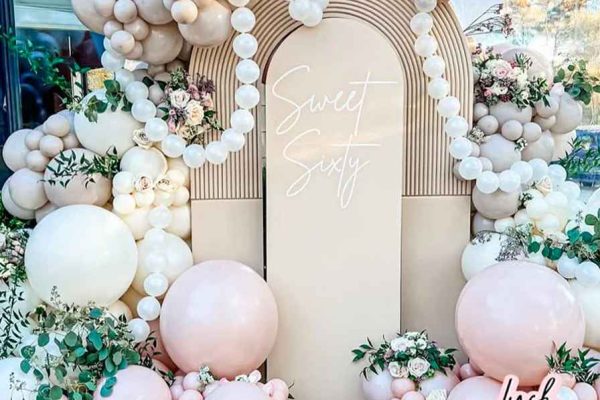 Balloon Décor & Custom Arches (1)